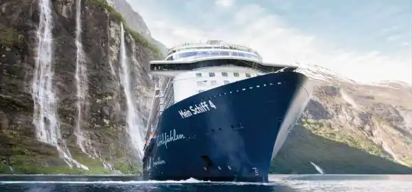 Mein Schiff 4